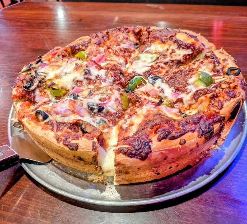 Black Thorn Pub & Pizza, St. Louis, Missouri Black Thorn Pub & Pizza, St. Louis, Missouri