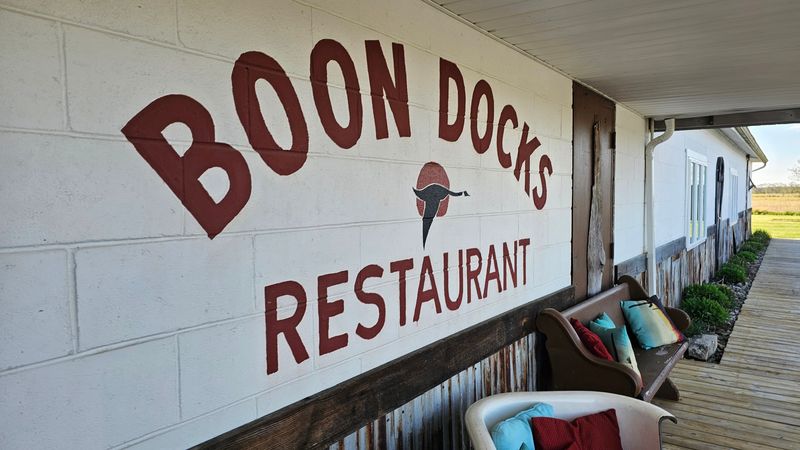 Boondocks Restaurant, Smyrna, Delaware