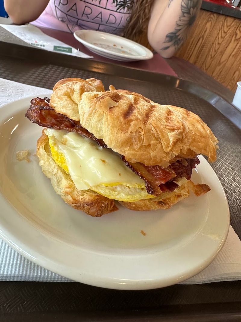 Breakfast Croissants Worth Planning Your Morning Around Breakfast Croissants Worth Planning Your Morning Around