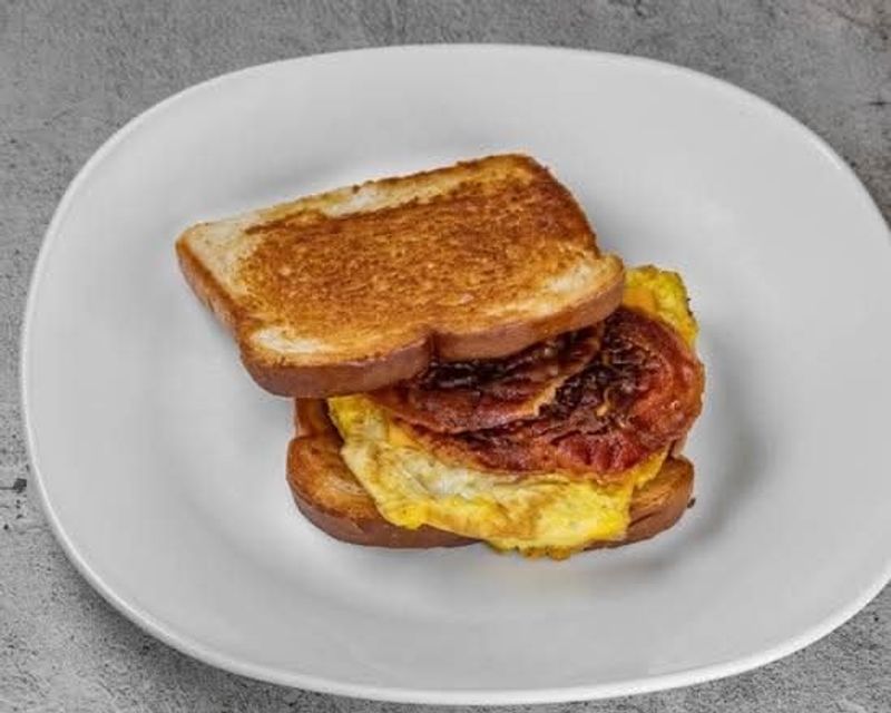 Breakfast Sandwiches That Earn Their Own Fan Base Breakfast Sandwiches That Earn Their Own Fan Base