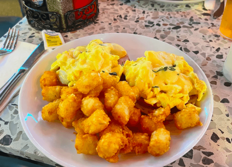 Breakfast With a Side of Showstopping