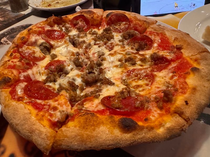 Brick Oven Pizza That People Drive Miles For