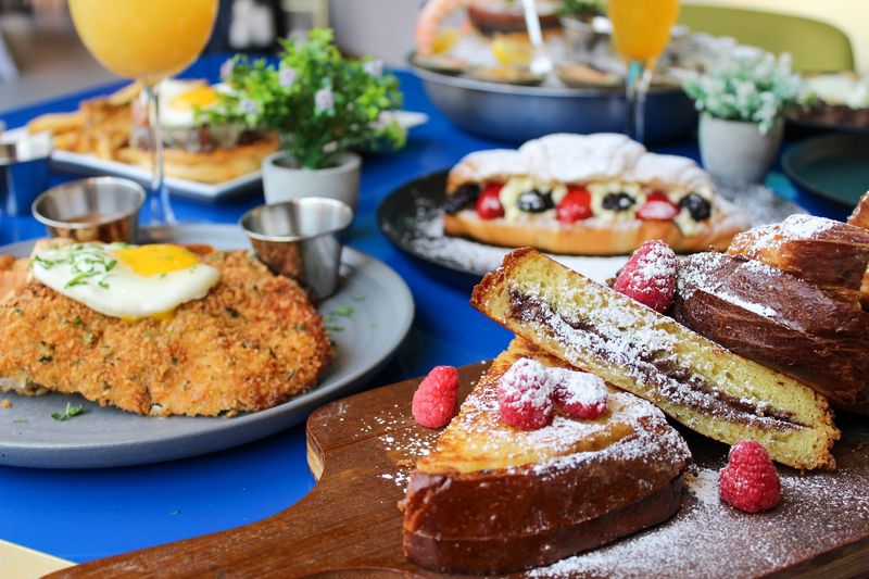 Brunch That Brings the Party Brunch That Brings the Party
