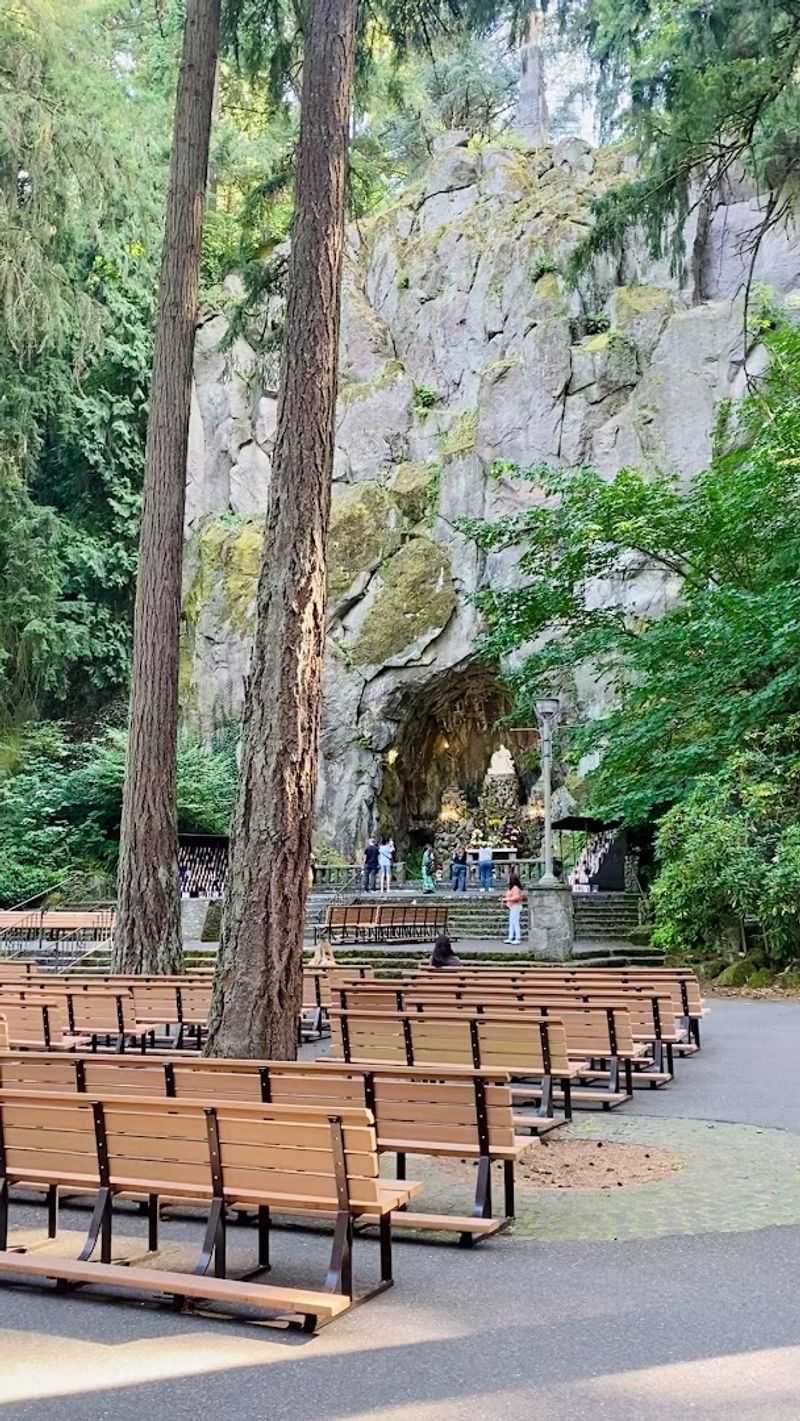 Brunch at The Grotto: A Different Kind of Sunday Brunch at The Grotto: A Different Kind of Sunday