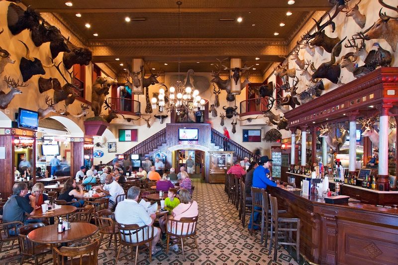 Buckhorn Saloon, San Antonio, Texas (1881)