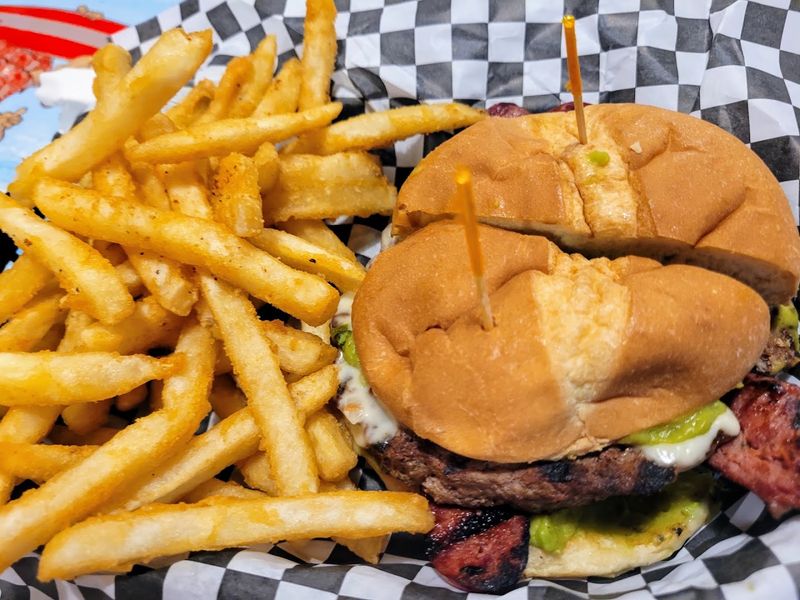 Burgers That Refuse to Play It Safe Burgers That Refuse to Play It Safe