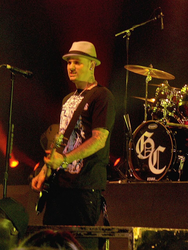 Cameron Diaz & Benji Madden 