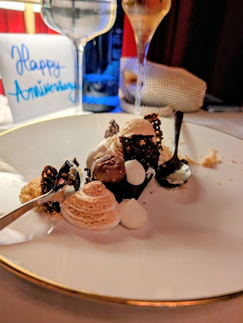 Celebrating in Style 29 Floors Up Celebrating in Style 29 Floors Up