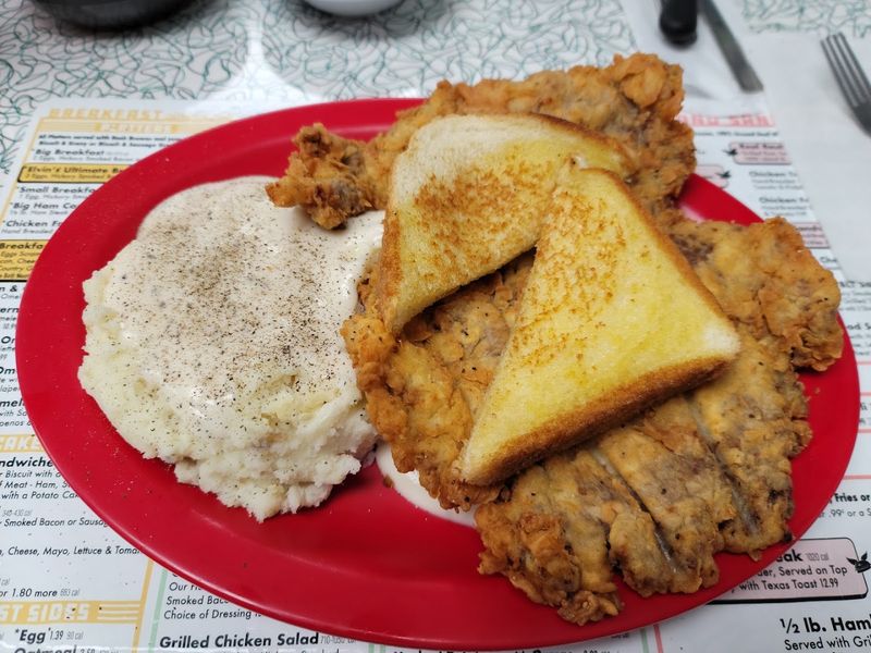 Chicken Fried Steak That Earns Its Reputation Chicken Fried Steak That Earns Its Reputation
