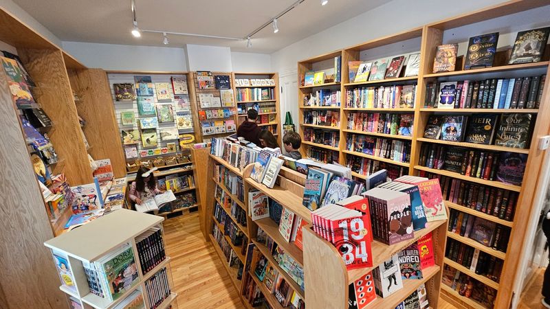 Children’s Books And Family Browsing Children’s Books And Family Browsing