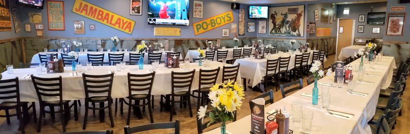 Chuck's Southern Comforts Cafe — Burbank