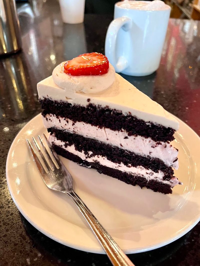 Coffee and Drinks to Pair With Your Treat