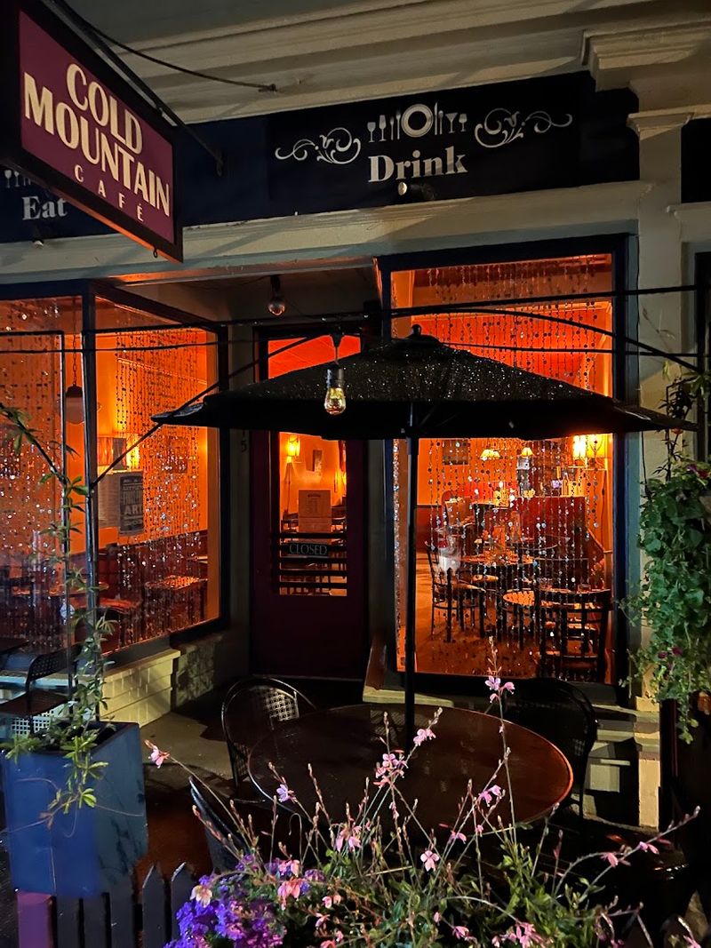 Cold Mountain Cafe, Bethlehem, New Hampshire