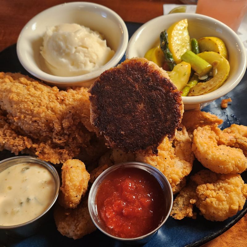 Crab Cakes That Deliver on Every Promise Crab Cakes That Deliver on Every Promise