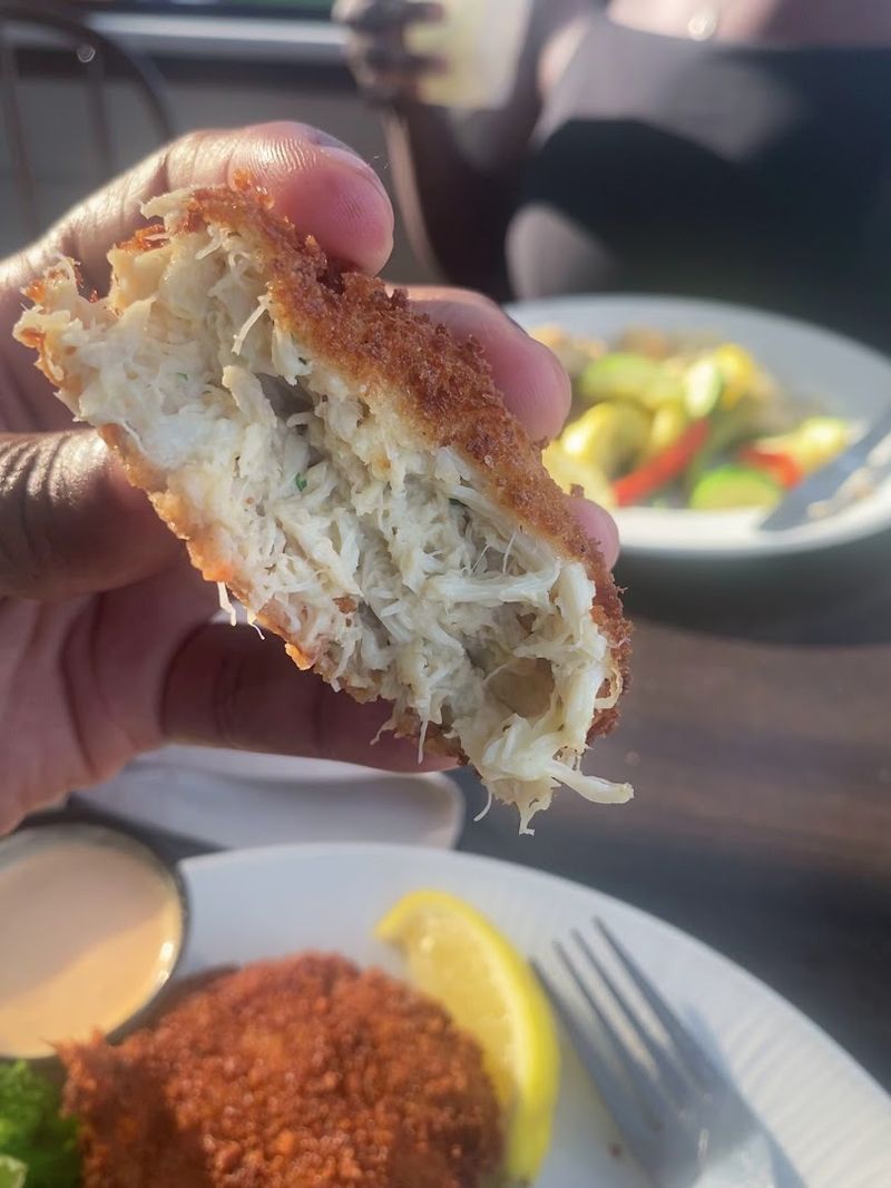 Crab Cakes Worth the Trip on Their Own Crab Cakes Worth the Trip on Their Own