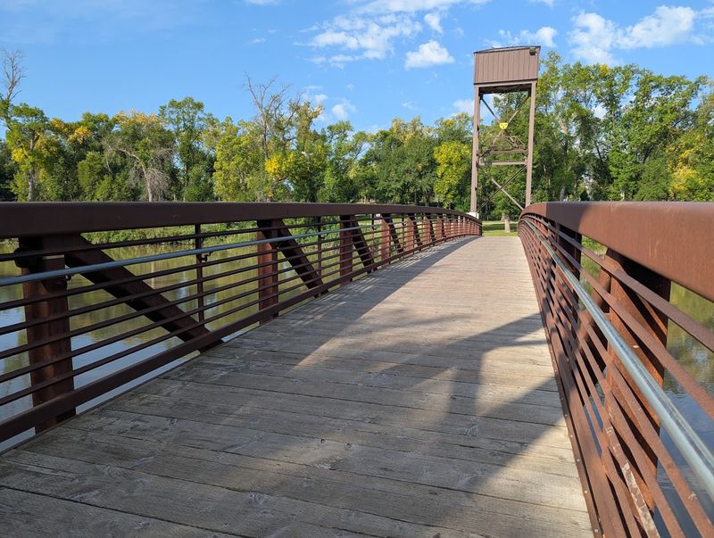 Crossing Into a Different State on Foot Crossing Into a Different State on Foot
