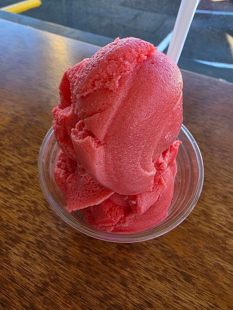 Dairy-Free and Allergy-Friendly Options Dairy-Free and Allergy-Friendly Options