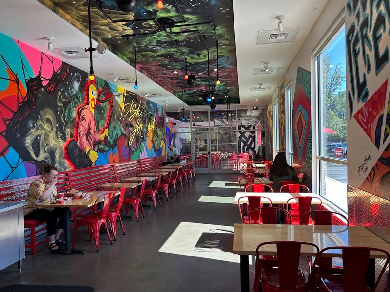 Dave's Hot Chicken, Meridian, Idaho Dave's Hot Chicken, Meridian, Idaho