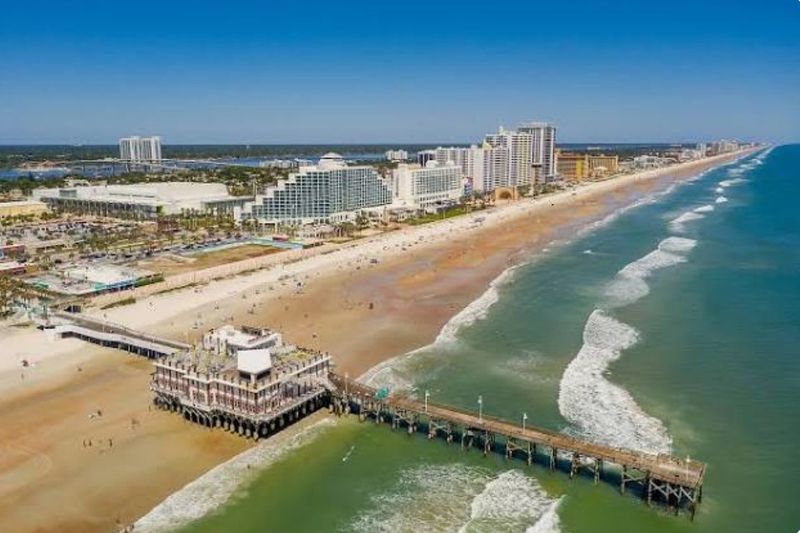 Daytona Beach, Daytona Beach, Florida Daytona Beach, Daytona Beach, Florida