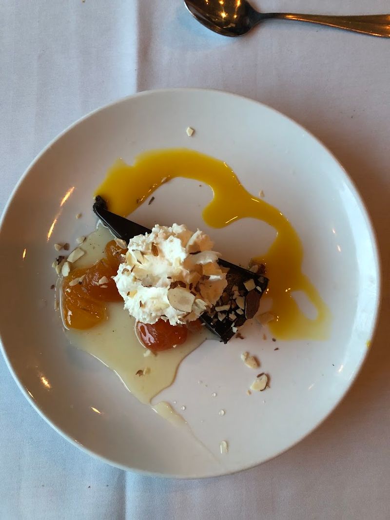 Desserts That Close the Meal on a High Note Desserts That Close the Meal on a High Note
