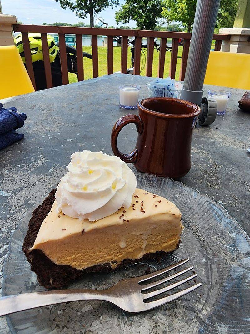 Desserts That End the Meal on the Right Note Desserts That End the Meal on the Right Note