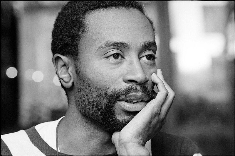 Don't Worry, Be Happy – Bobby McFerrin Don't Worry, Be Happy – Bobby McFerrin
