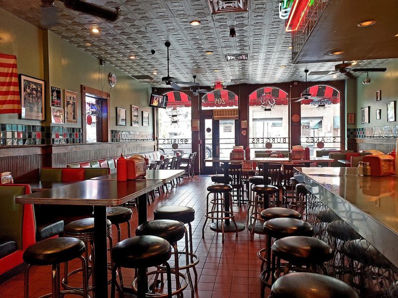 Dyer's Burgers, Memphis