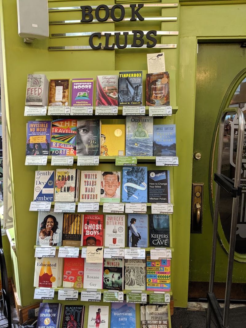 Eight Book Clubs and a Reading Group for Every Reader