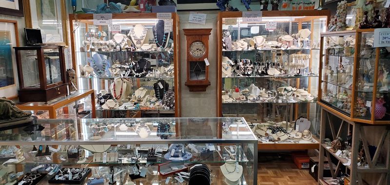 Estate Jewelry Worth Discovering Estate Jewelry Worth Discovering