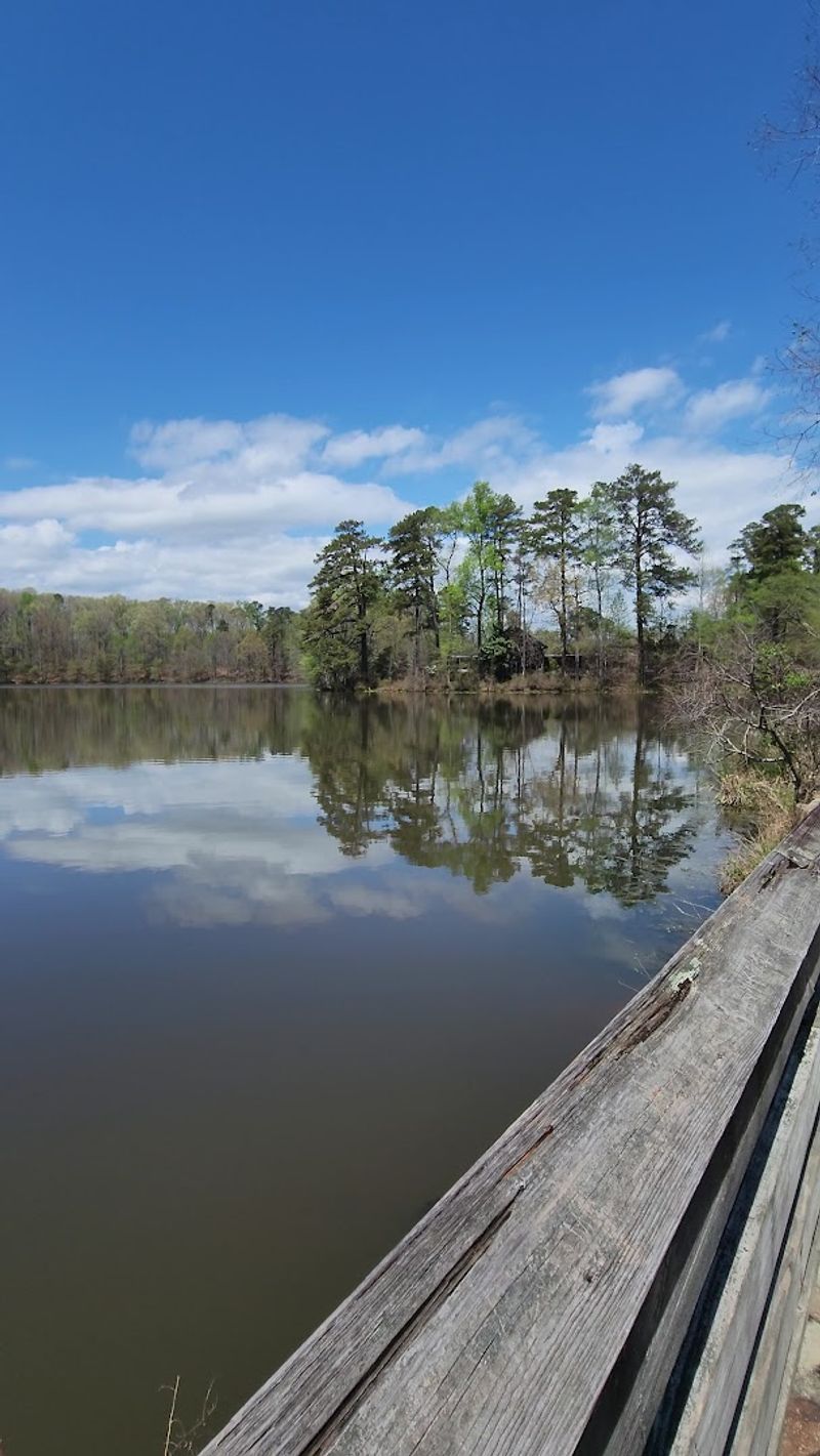 Fishing and Quiet Corners for Relaxing Fishing and Quiet Corners for Relaxing