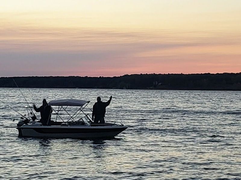 Fishing rules that shape the shoreline