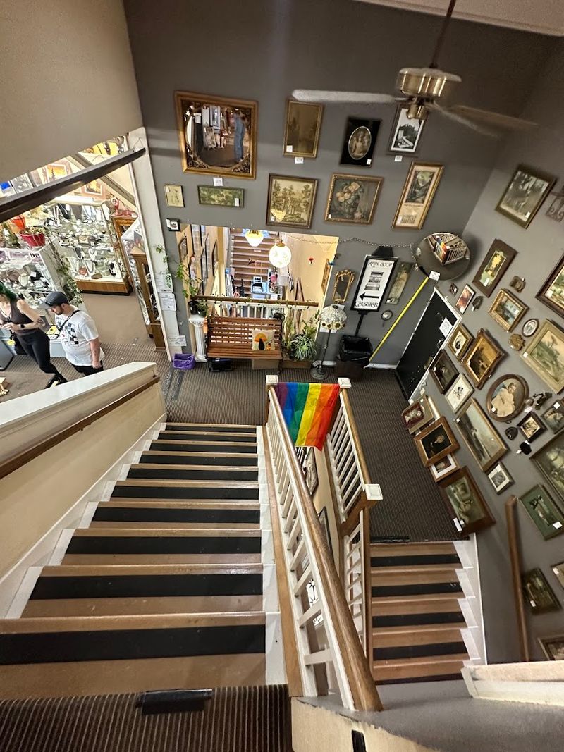 Five Floors of Pure Antique Adventure Five Floors of Pure Antique Adventure