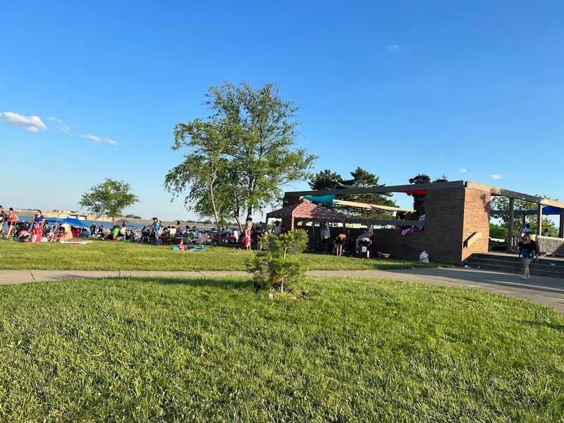 Food Trucks and Concessions That Show Up When You Need Them Food Trucks and Concessions That Show Up When You Need Them