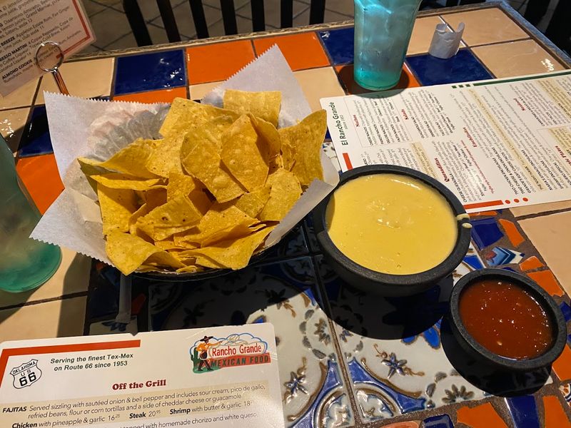 Fresh Chips, Salsa, and the Guacamole You Need to Try Fresh Chips, Salsa, and the Guacamole You Need to Try