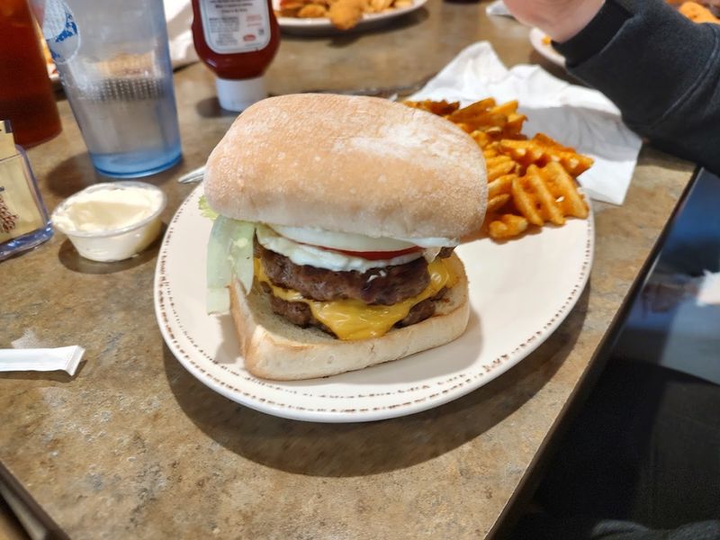 Fresh Ground Beef Every Single Day Fresh Ground Beef Every Single Day