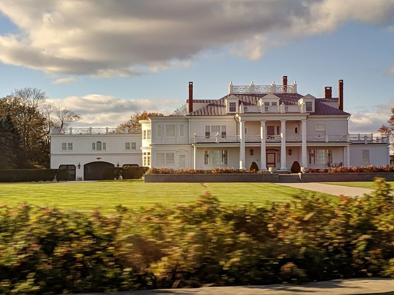 From Private Estate to Public Treasure: The Story of the Transition