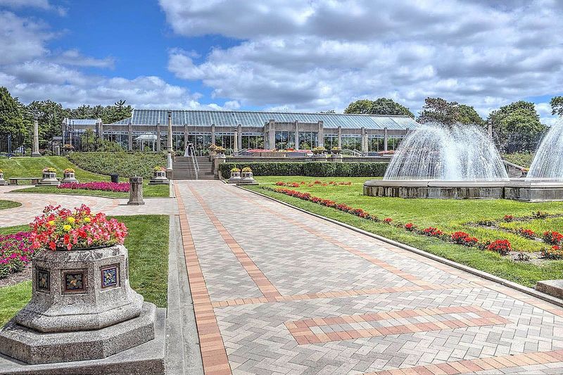 Garfield Park Conservatory and Sunken Garden, Indianapolis Garfield Park Conservatory and Sunken Garden, Indianapolis