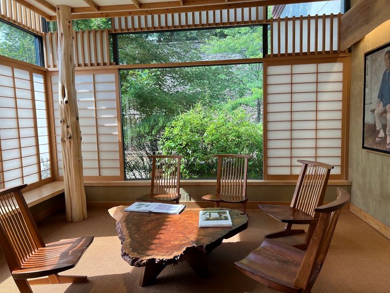 George Nakashima's Reading Room: Where Wood Becomes Art