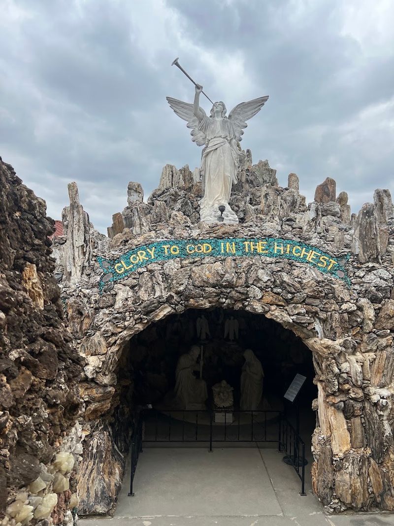 Grotto Gary and the Living Legacy of the Shrine