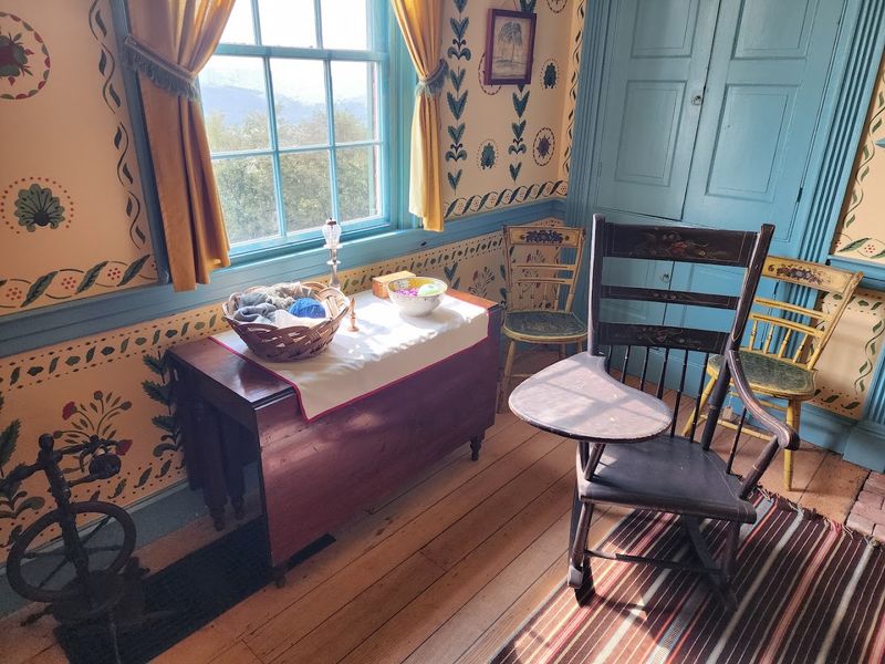 Guided Tours That Bring History to Life