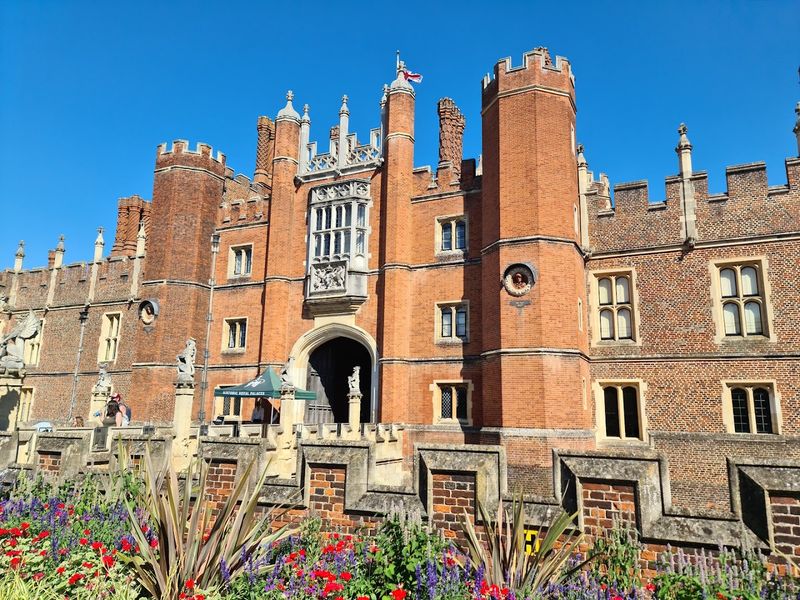 Hampton Court Palace, England Hampton Court Palace, England