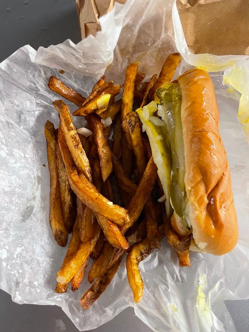 Hand-Cut Fries That Have Their Own Fan Club