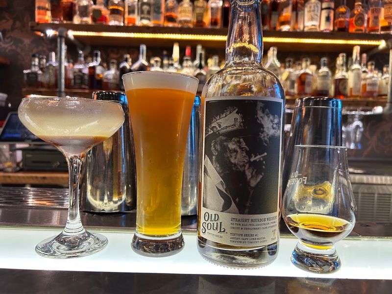 Happy Hour Worth Planning Your Evening Around Happy Hour Worth Planning Your Evening Around