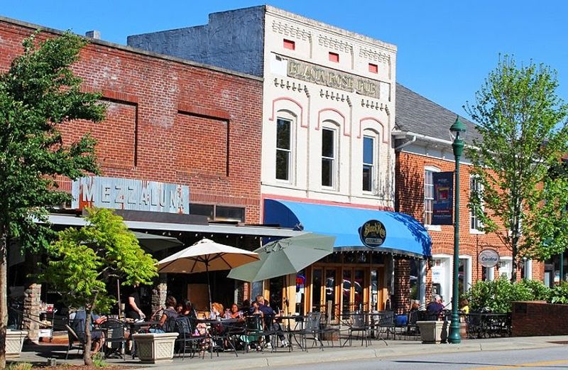 Hendersonville — North Carolina Hendersonville — North Carolina