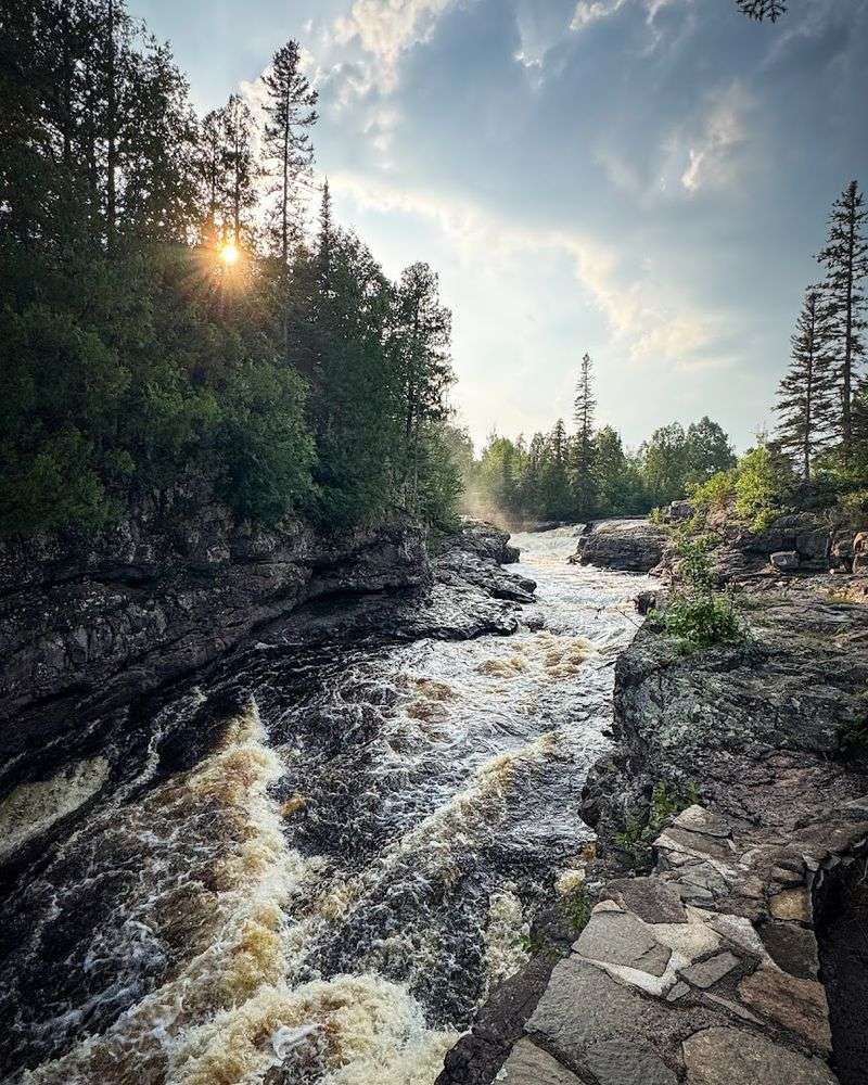 Hiking to the High Falls