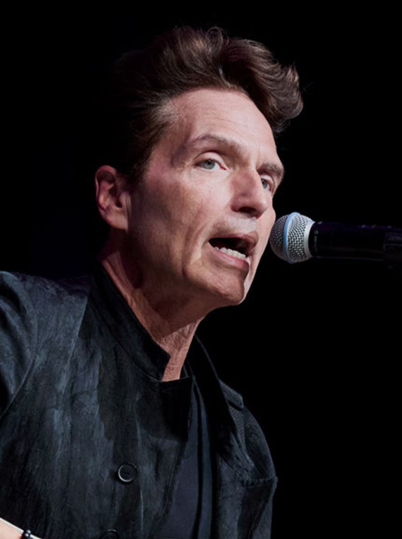 Hold On to the Nights – Richard Marx Hold On to the Nights – Richard Marx