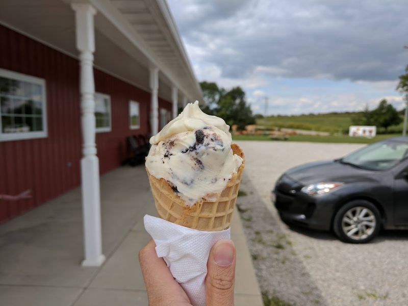 Homemade Ice Cream That Earns Its Reputation