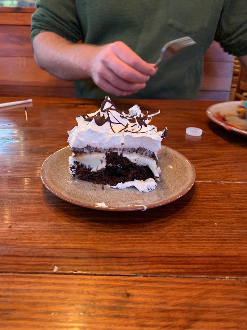 Homemade Pies That Treat Dessert Like a Serious Matter