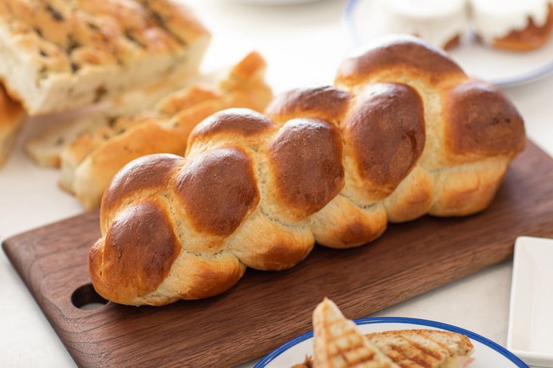 Honey Challah Worth the Drive