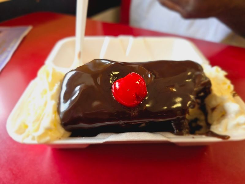 Hot Fudge Cake: The Unsung Hero of the Menu Hot Fudge Cake: The Unsung Hero of the Menu
